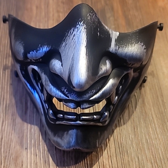 Fanjin Half Face Halloween Cosplay Mask - Picture 1 of 6